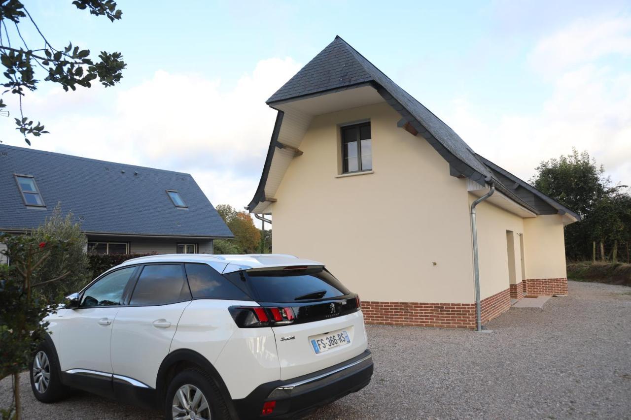 "Chez Michel " Les Gites De Sery Bouillancourt-en-Sery 外观 照片